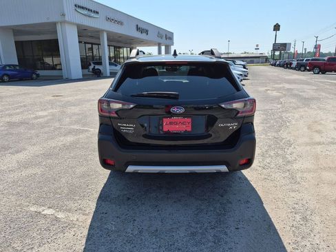 Used 2024 Subaru Outback Limited XT AWD/4WD image 4