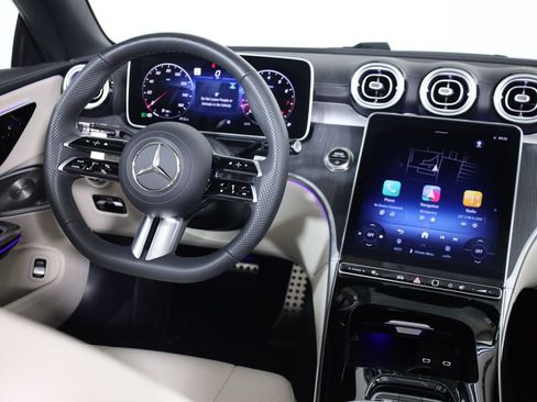 Used 2025 Mercedes-Benz CLE 450 4MATIC Cabriolet image 22
