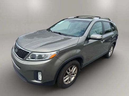 Used 2014 Kia Sorento LX FWD image 6