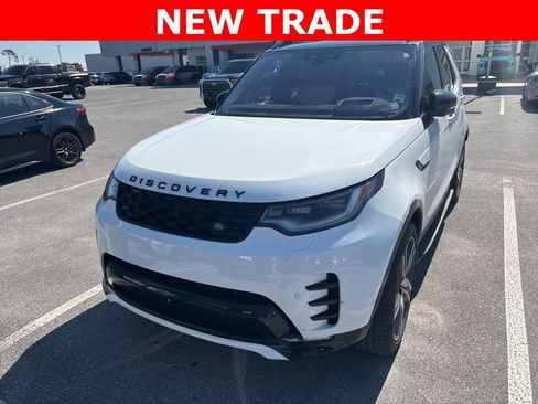 Used 2021 Land Rover Discovery HSE R-Dynamic image 11