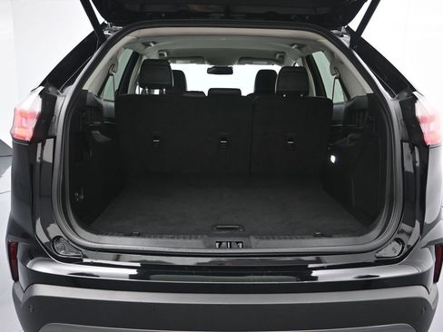 Used 2024 Ford Edge Titanium image 24