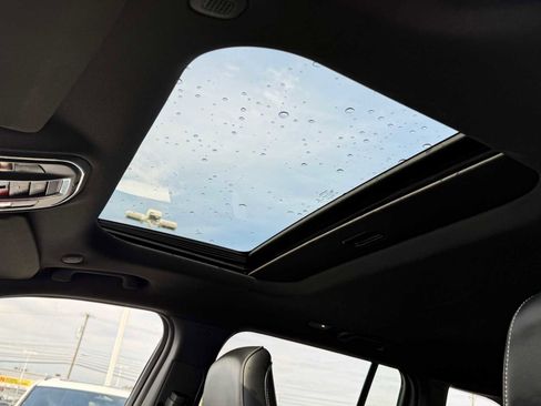 Certified 2023 Jeep Grand Cherokee Altitude image 13