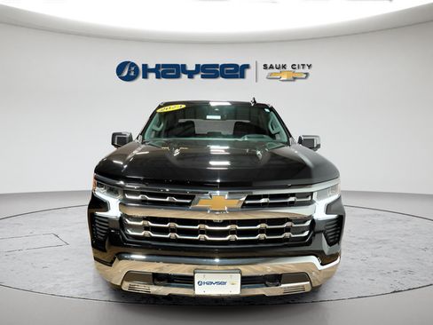 Used 2024 Chevrolet Silverado 1500 LTZ w/ Technology Package AWD/4WD image 39