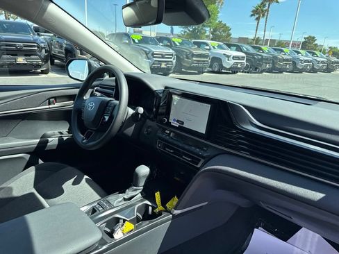 Used 2026 Toyota Camry LE w/ Convenience Package FWD image 22