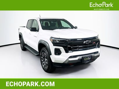 Used 2024 Chevrolet Colorado Z71 w/ Z71 Convenience Package 2