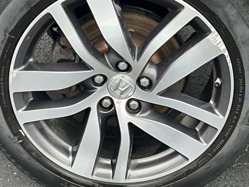 Used 2017 Honda Pilot Touring image 8