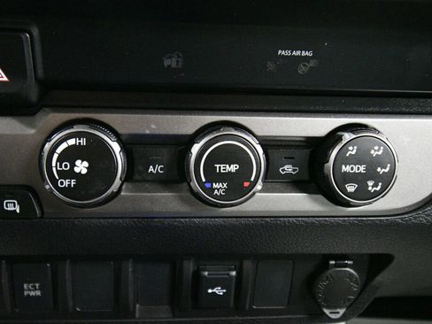 Certified 2021 Toyota Tacoma SR image 15
