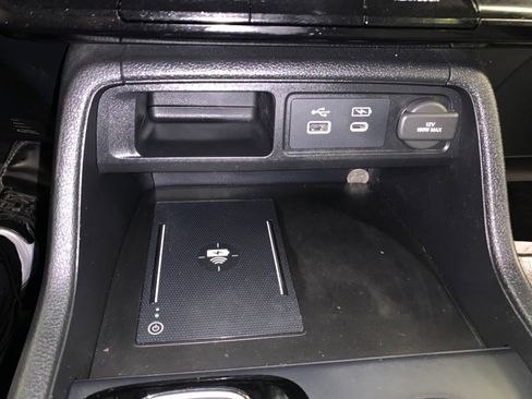 Used 2024 Honda Pilot EX-L image 37