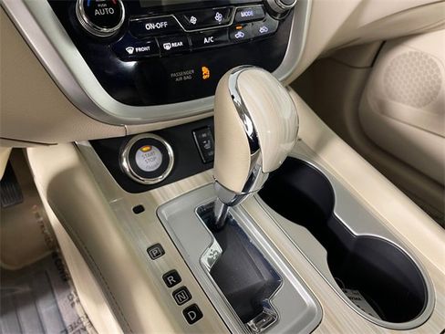 Used 2015 Nissan Murano SL w/ Cargo Package image 9