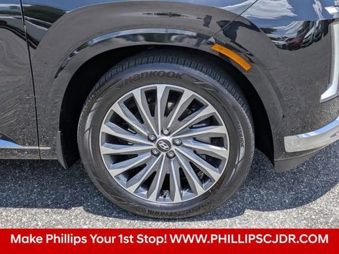 Used 2025 Hyundai Palisade Calligraphy FWD image 10