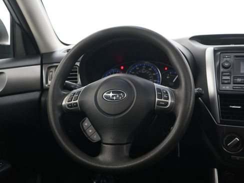 Used 2013 Subaru Forester 2.5X Premium AWD/4WD image 14