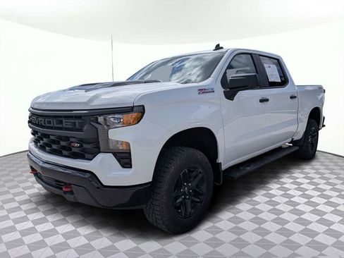 Used 2024 Chevrolet Silverado 1500 Custom Trail Boss AWD/4WD image 8