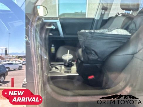 Used 2023 Toyota 4Runner SR5 Premium w/ Moonroof Package AWD/4WD image 15