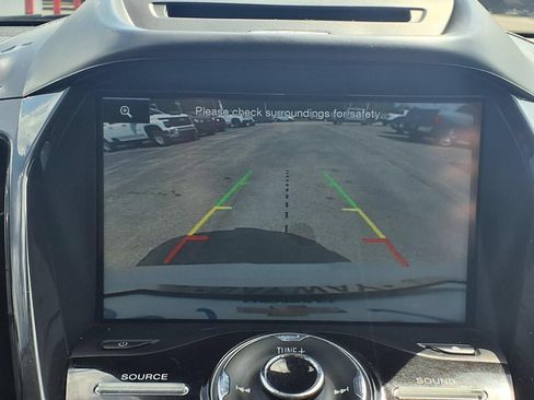 Used 2014 Ford Escape Titanium FWD image 4