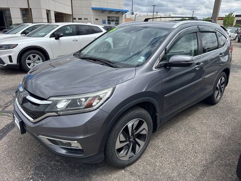 Used 2015 Honda CR-V Touring image 2