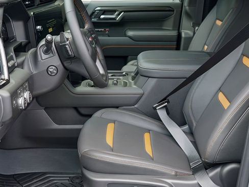 New 2026 GMC Sierra 1500 AT4 w/ AT4 Premium Package AWD/4WD image 10