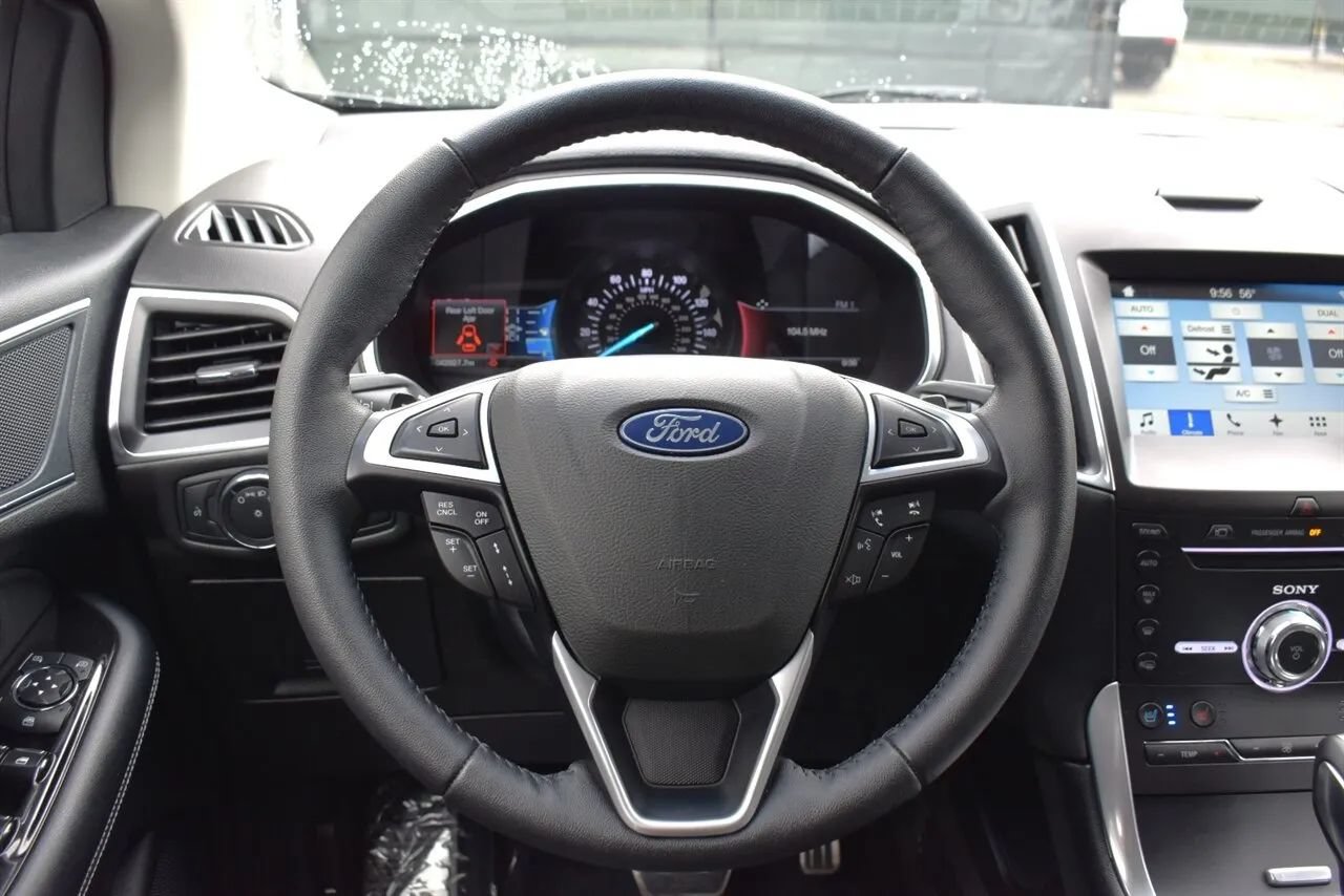Used 2018 Ford Edge Sport w/ Equipment Group 401A AWD/4WD image 44
