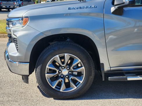 Used 2023 Chevrolet Silverado 1500 LT w/ Protection Package RWD image 25