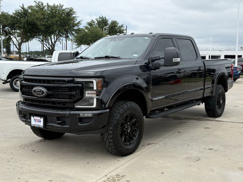 Used 2022 Ford F250 Lariat w/ Tremor Off-Road Package AWD/4WD image 9