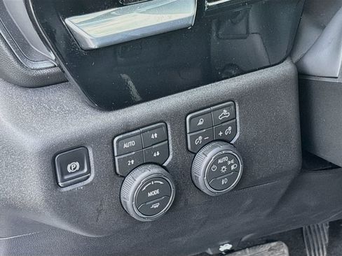 Used 2026 Chevrolet Silverado 1500 LTZ w/ LTZ Premium Package AWD/4WD image 10