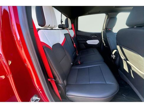 New 2026 GMC Canyon AT4X image 10