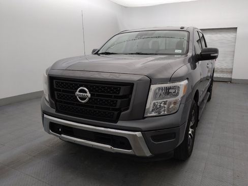 Used 2020 Nissan Titan SV w/ Accessory Utility Package image 15