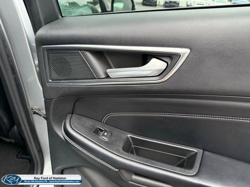 Certified 2022 Ford Edge Titanium image 27