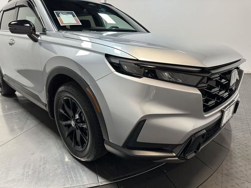 Certified 2025 Honda CR-V Sport image 3