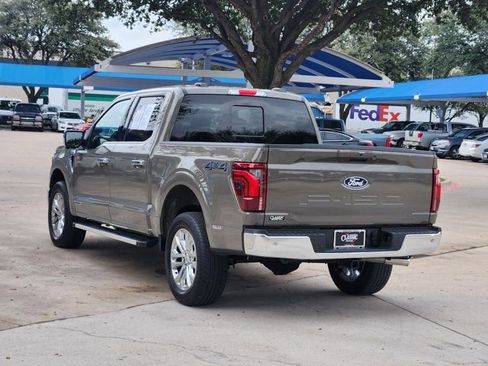 Used 2025 Ford F150 Lariat w/ Equipment Group 501A Mid image 3