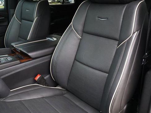 Used 2024 Cadillac Escalade Premium Luxury w/ Performance Package RWD image 20