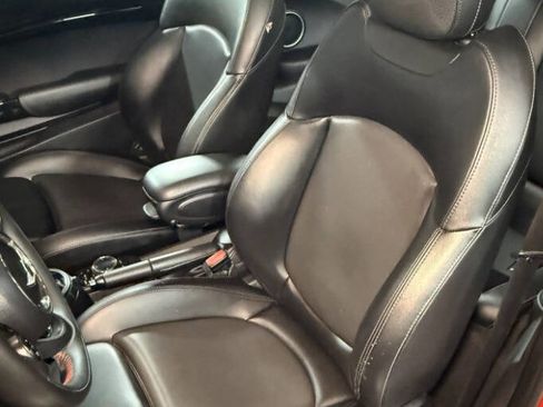 Used 2014 MINI Cooper S image 12