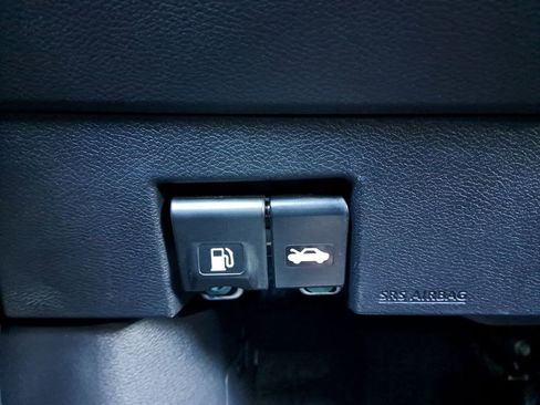 Used 2023 Nissan Kicks SV FWD image 24