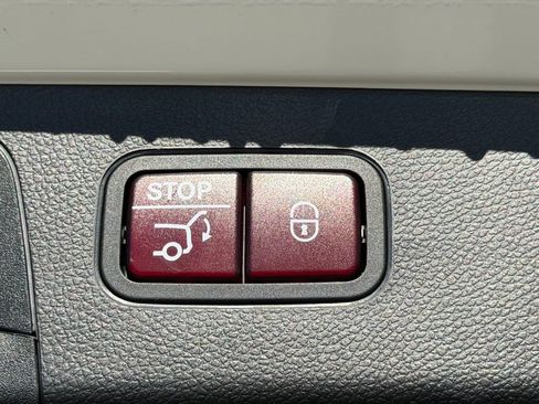 Certified 2022 Mercedes-Benz GLC 300 image 14