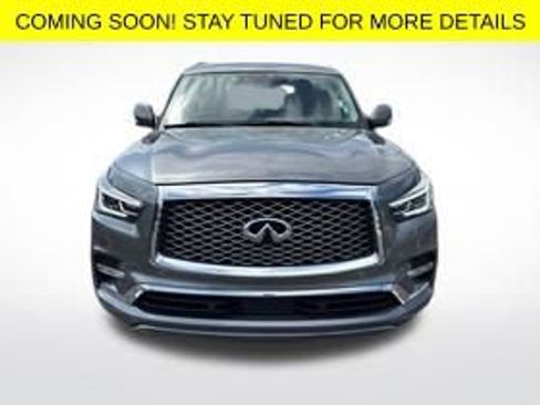 Used 2021 INFINITI QX80 Luxe image 2