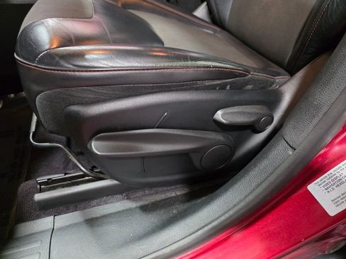 Used 2017 Jeep Cherokee Trailhawk image 13