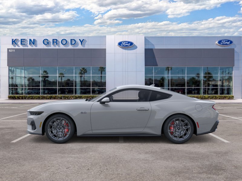 New 2026 Ford Mustang GT Premium w/ GT Performance Package RWD image 4