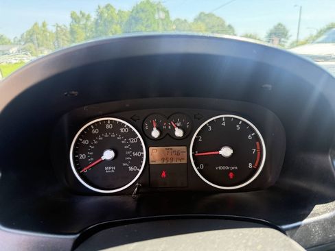 Used 2006 Hyundai Tiburon GS FWD image 15