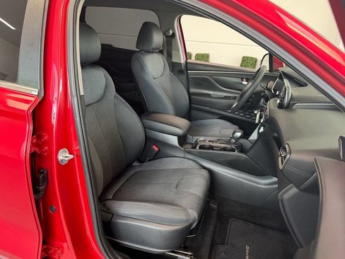 Used 2020 Hyundai Santa Fe SE w/ Cargo Package FWD image 17