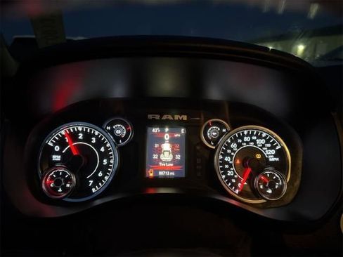 Used 2021 RAM 1500 Big Horn image 7