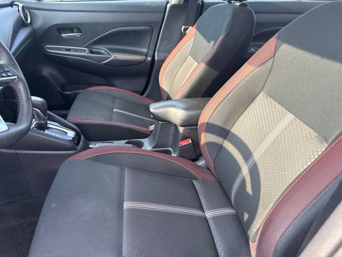 Used 2024 Nissan Versa SR FWD image 11