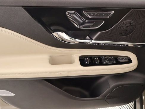 New 2026 Lincoln Corsair Reserve w/ Jet Appearance Package image 17