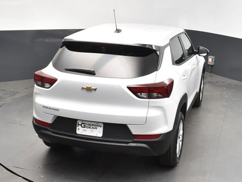 Used 2025 Chevrolet TrailBlazer LS w/ LS Convenience Package FWD image 35