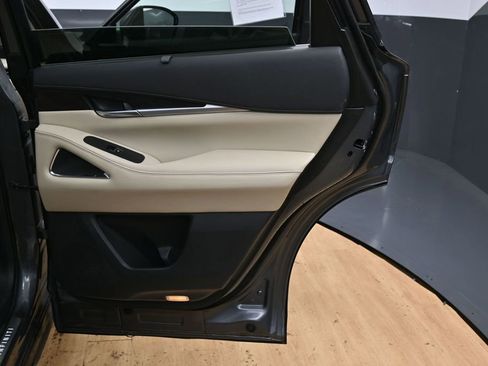 Used 2022 INFINITI QX60 Sensory image 40