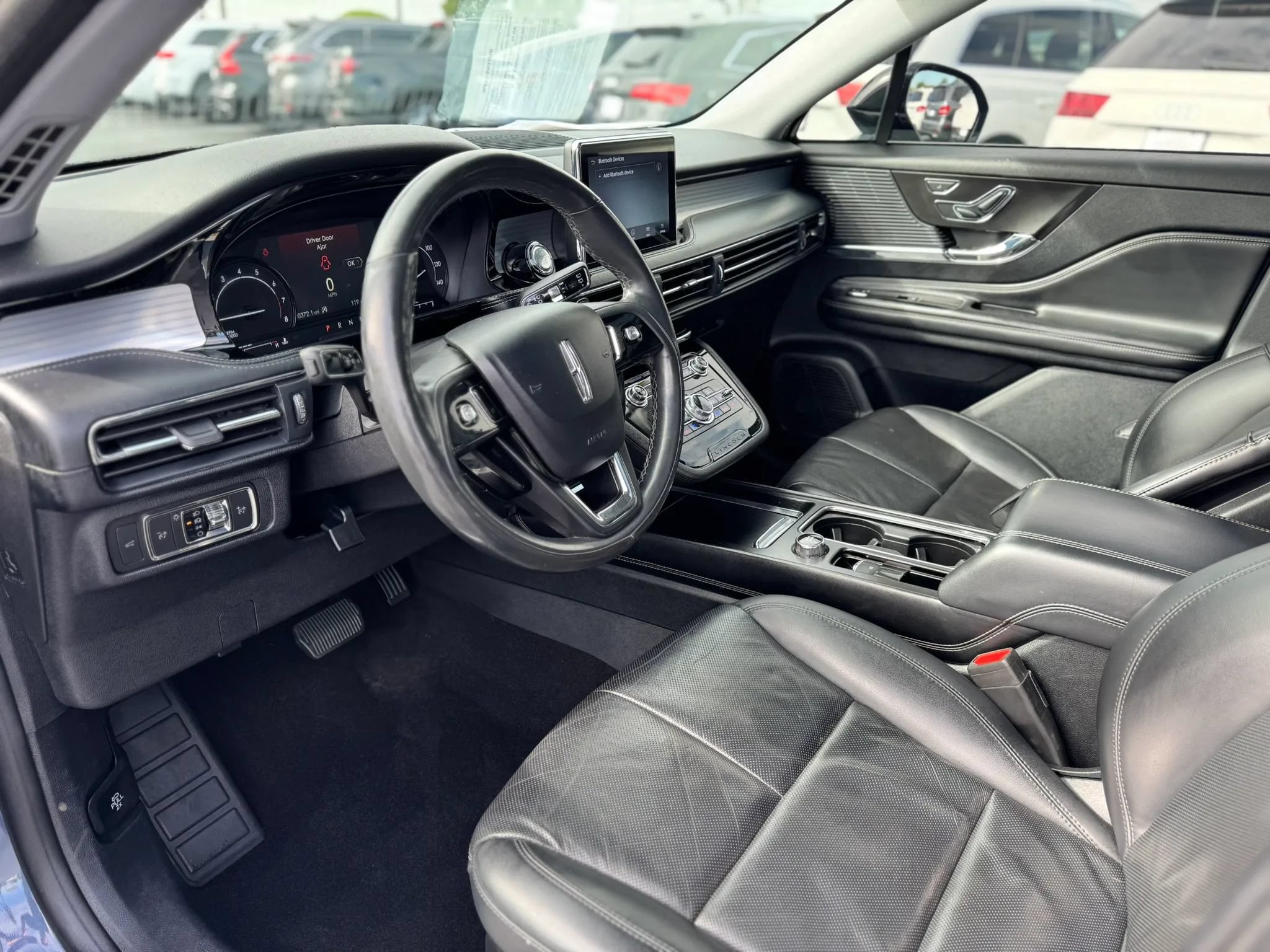 Used 2022 Lincoln Corsair AWD w/ Premium Package image 9