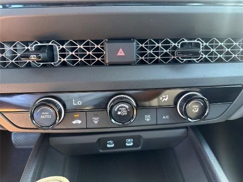 Used 2023 Honda Accord LX image 15