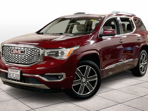 Used 2018 GMC Acadia Denali w/ Technology Package image 1