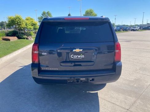 Used 2020 Chevrolet Suburban LT AWD/4WD image 5
