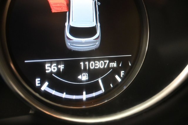 Used 2018 MAZDA CX-5 Touring w/ Preferred Equipment Package FWD image 18