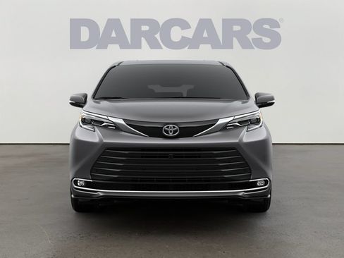 New 2026 Toyota Sienna Platinum AWD/4WD image 2
