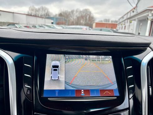 Used 2018 Cadillac Escalade Premium Luxury AWD/4WD image 22